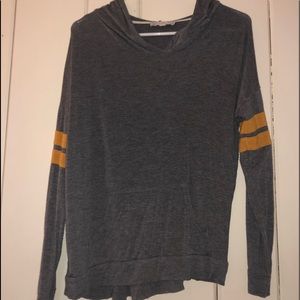 Pink Republic Light Sweatshirt Size L